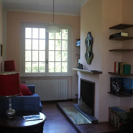 Il Faggio Rosso Apartment Albiolo Exterior photo